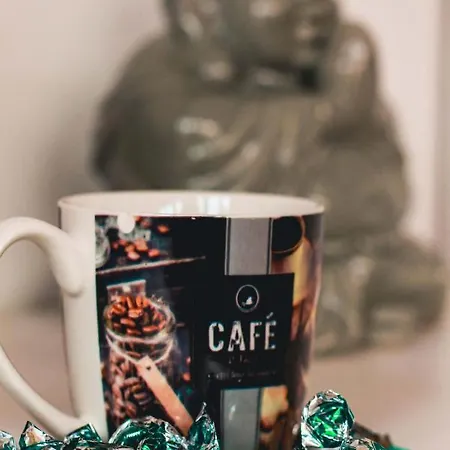 Hannah's Guest house 4*